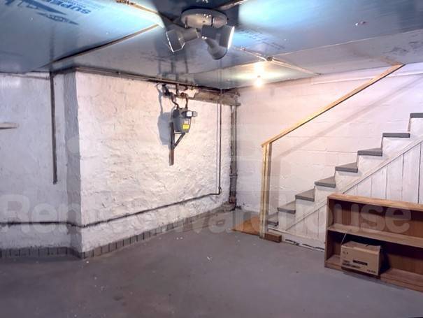 Building Photo - 6109 Maylane Dr