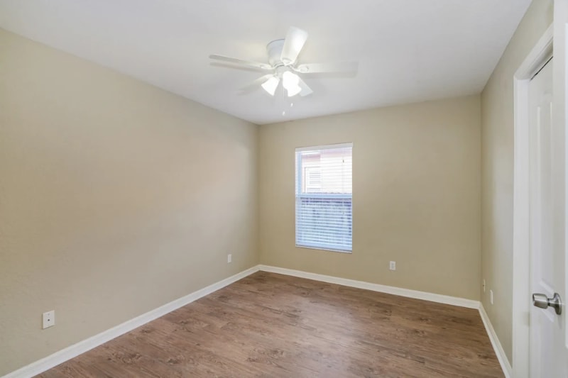 Building Photo - 9601 Wydella St