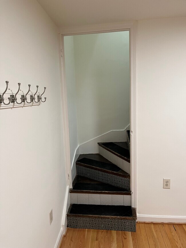 Building Photo - 366 W Patrick St