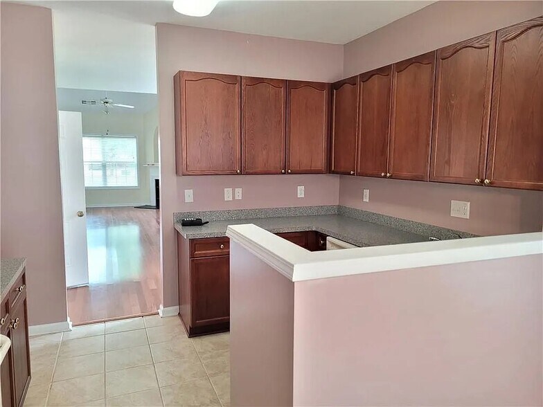 Building Photo - 2425 Clock Face Ct