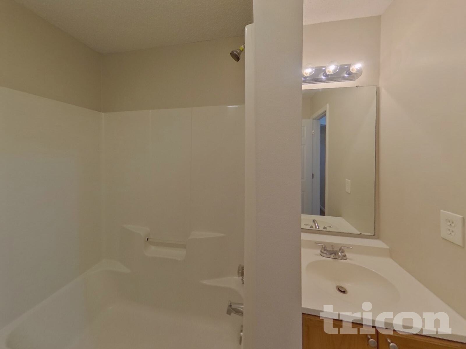 Building Photo - 1040 Counselors Dr