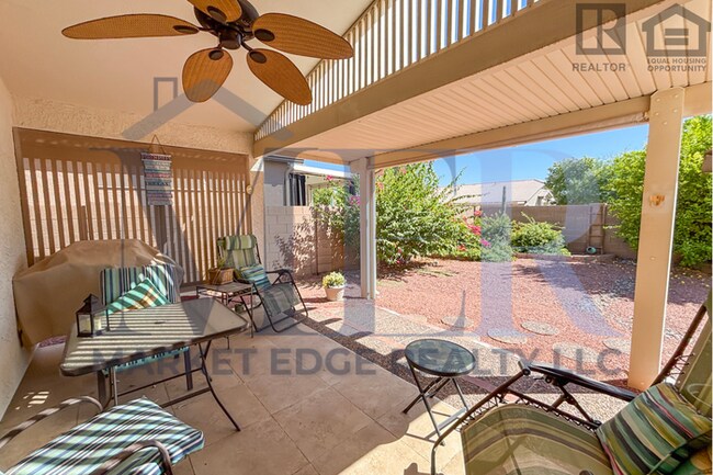 Building Photo - 2Bed/2Bath Home in 55+ Community in Peoria...