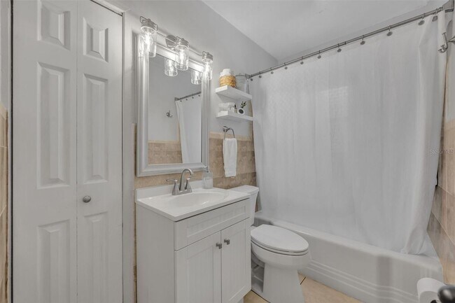 Building Photo - 780 Kangaroo Ct