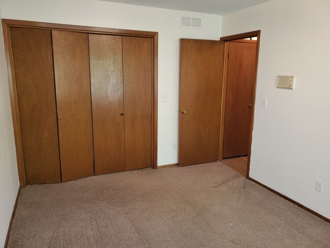 Building Photo - 1230 N Edwards