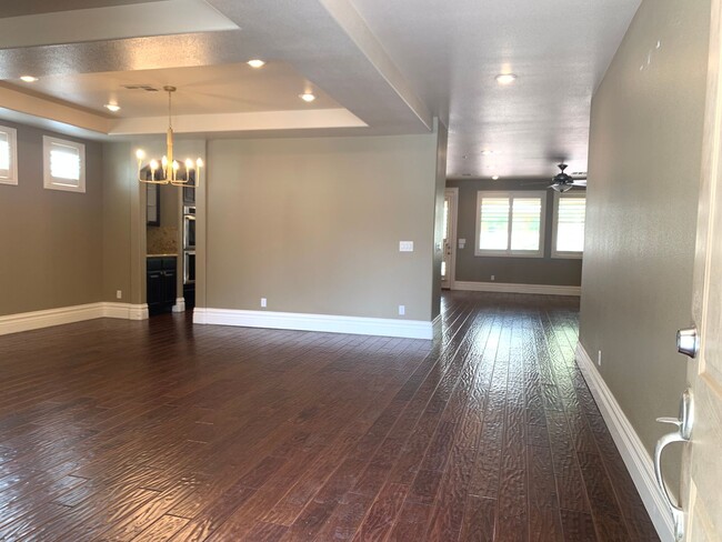 Building Photo - Four Bedrooms, Loft, and Downstairs Bedroo...