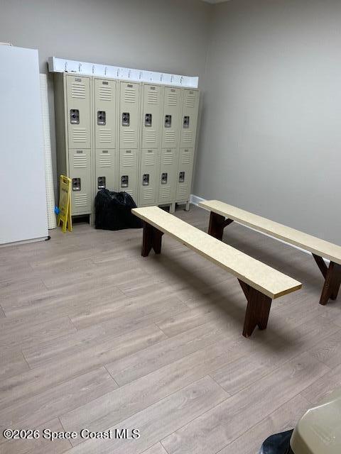 Building Photo - 9045 South Dr