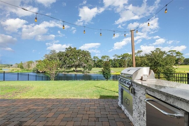 Building Photo - 1155 Victoria Hills Dr N