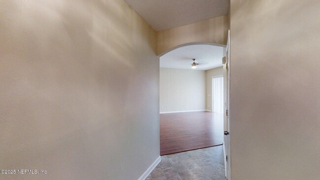 Building Photo - 785 Oakleaf Plantation Pkwy