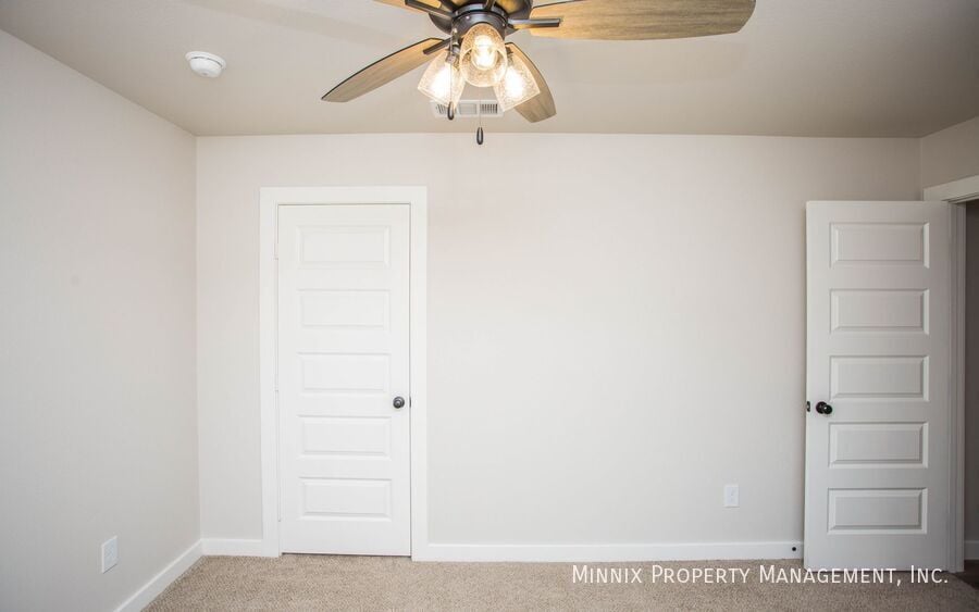 Building Photo - 3203 Durham Ave