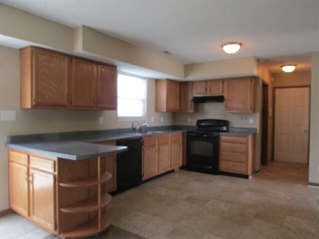 Building Photo - 5363 Rolling River Ct