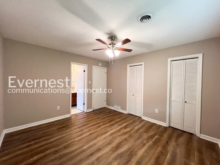 Building Photo - 731 Cumberland Cove