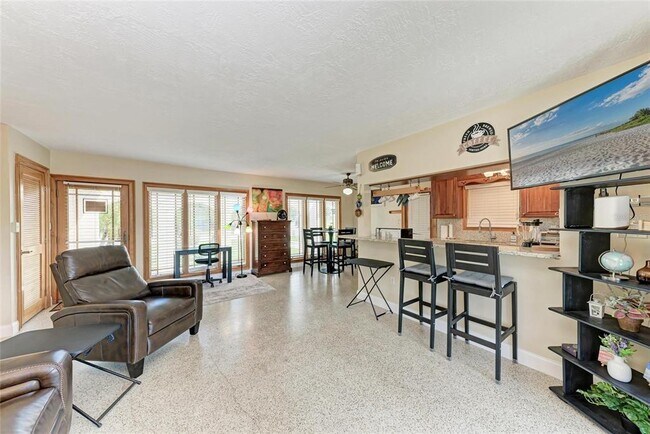 Building Photo - 27192 San Marino Dr