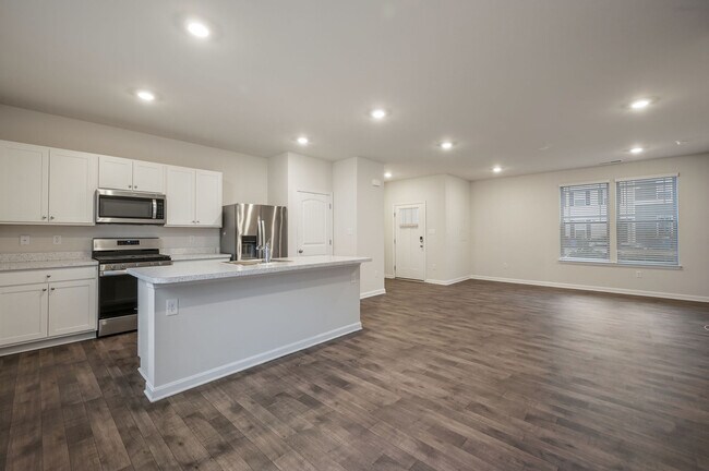 Building Photo - 62 Pepperwood Dr