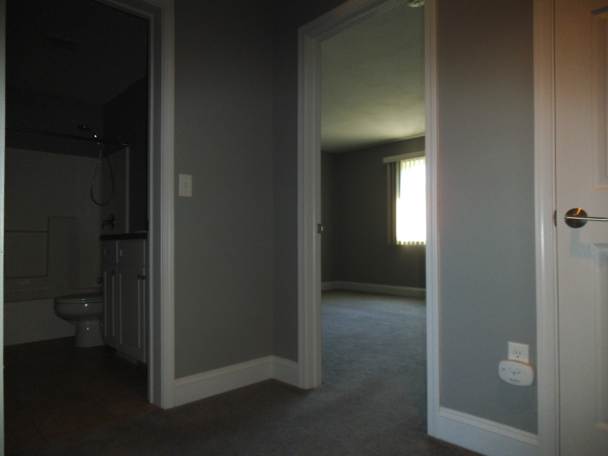 2nd floor bath & bedroom entry - 51 4th Ave