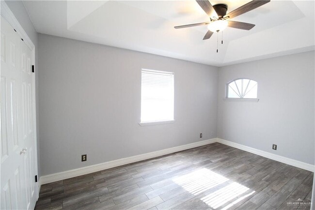 Building Photo - 2112 N J St