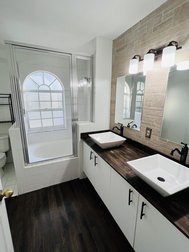 Building Photo - 11917 NW 57th St