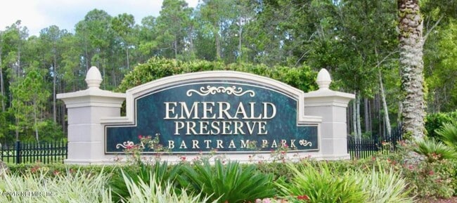 Primary Photo - 13498 Essence Ct