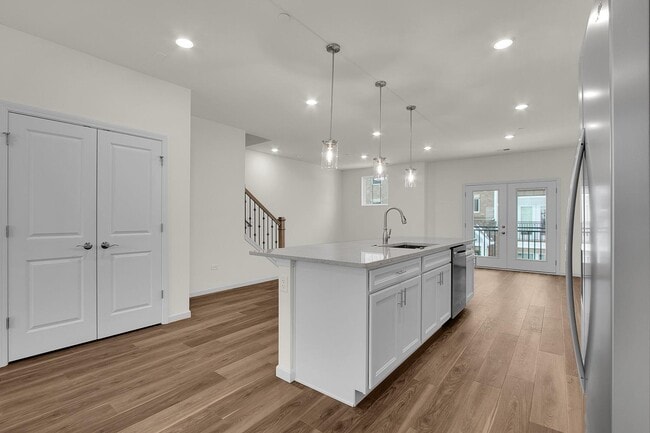 Building Photo - 6275 Sandbelt Dr