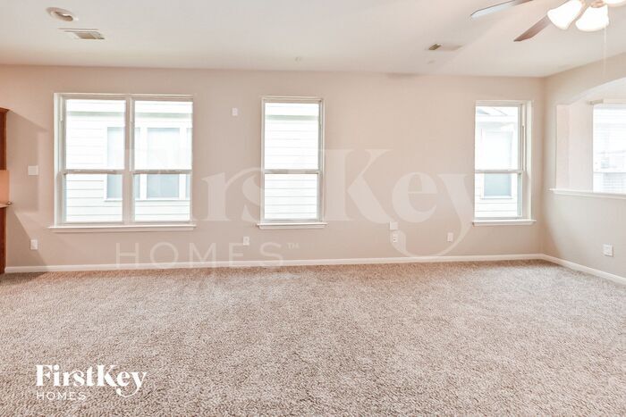 Building Photo - 17246 Mitchell Pass Ln