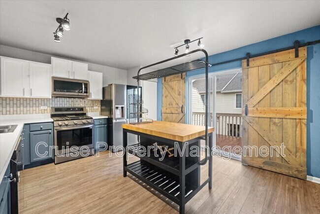 Building Photo - 61 S Treehouse Ln