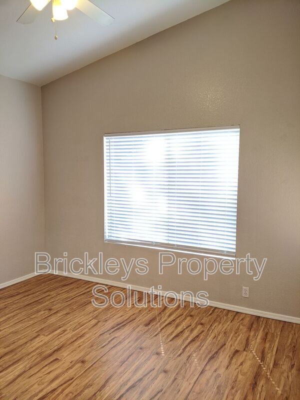 Building Photo - 1941 E Tulsa St