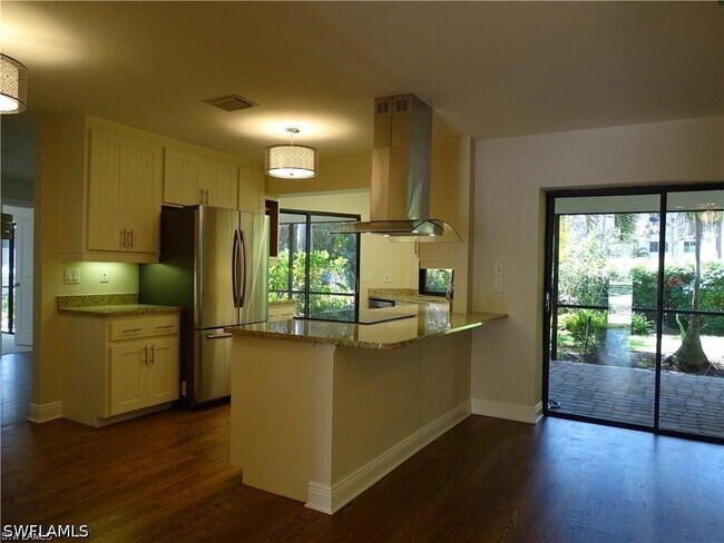 Building Photo - 3043 Round Table Ct