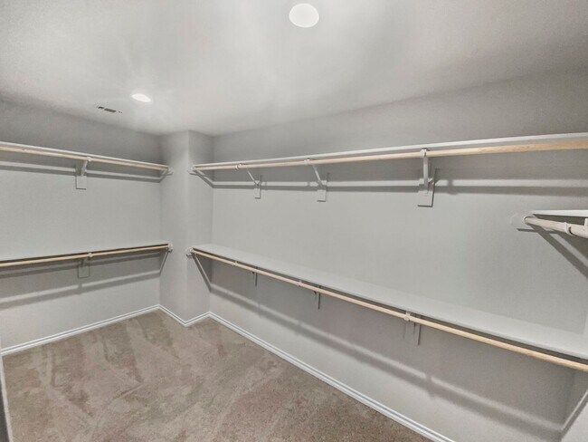 Building Photo - Stylish New Build with Luxury Finishes – M...