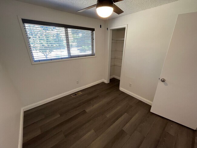 Building Photo - Great 3 Bed/2 Bath Single Family Home in NE Bend - Pheasant Court