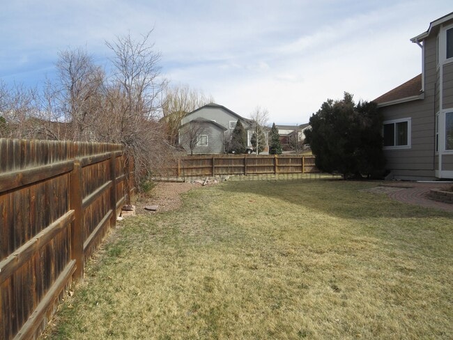 Building Photo - Spacious 3-Bedroom House in Pine Creek