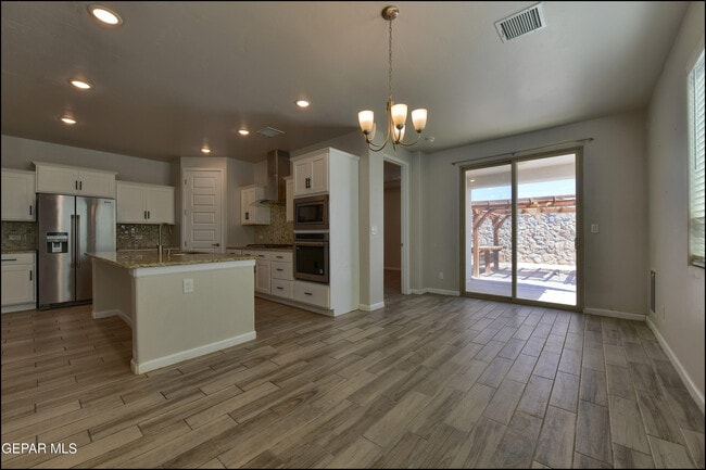 Building Photo - 12917 Nidd Ave