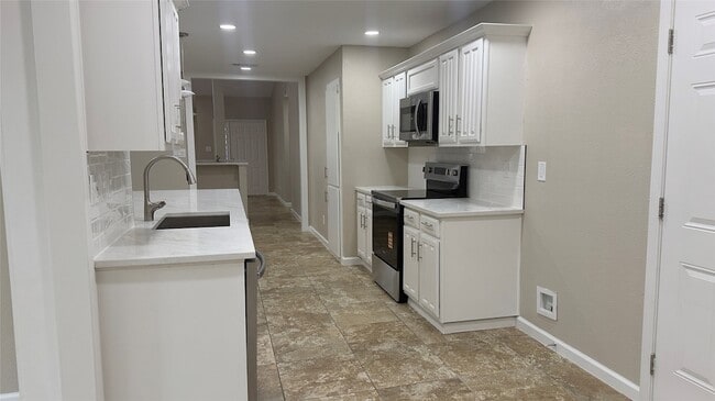 Building Photo - 1413 Colmar Dr