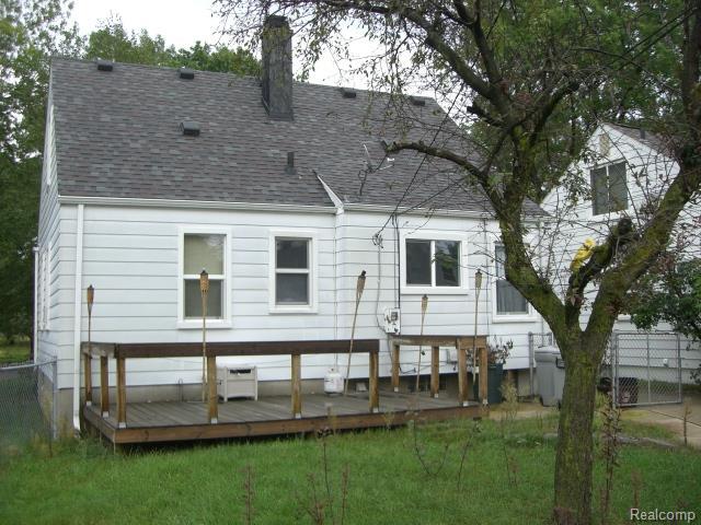 Building Photo - 2045 Central St
