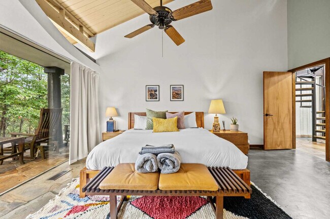 Building Photo - 1816 Bear Spgs Wy