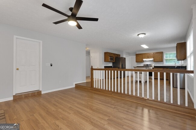 Building Photo - 115 Rockhurst Chase