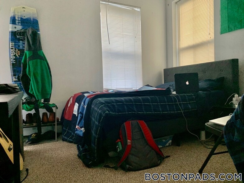 Building Photo - 486 Massachusetts Ave