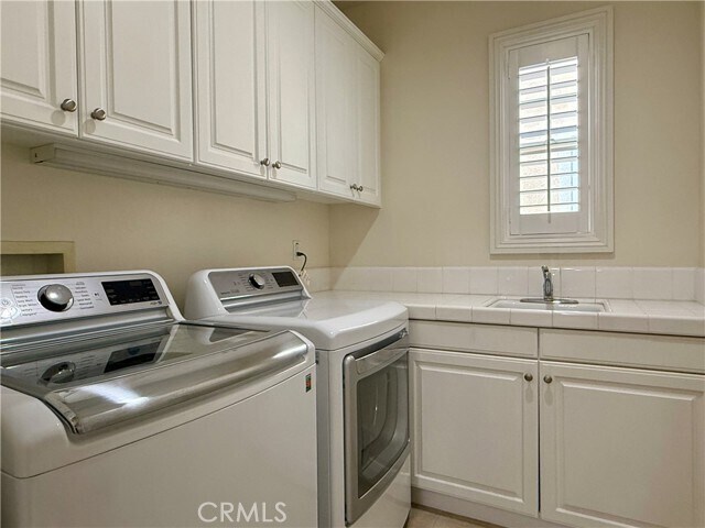 Building Photo - 50 Winding Way