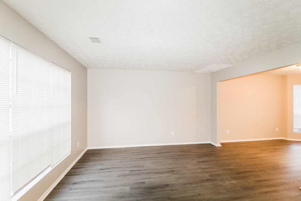 Building Photo - 7115 Chestnut Ln