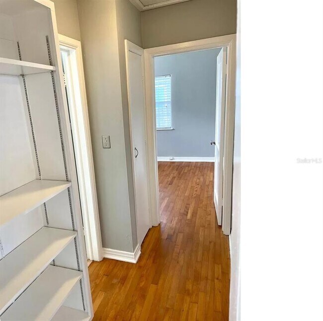 Building Photo - 626 Bryn Mawr St