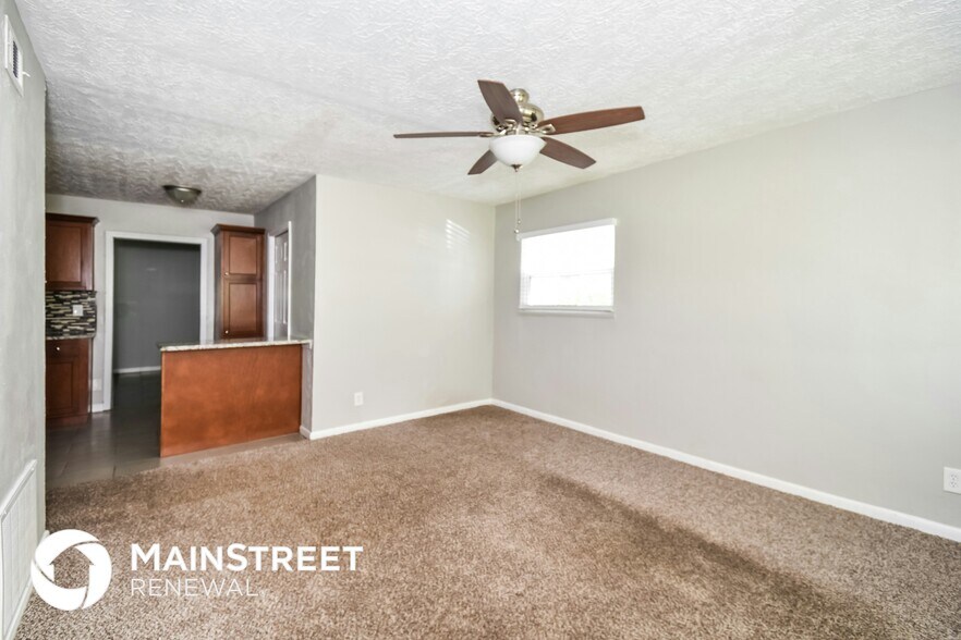 Building Photo - 4809 Granada Dr