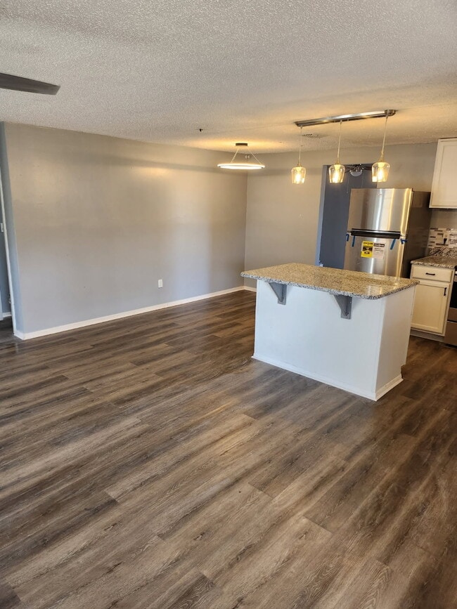 Building Photo - 2863 Kiowa Ave