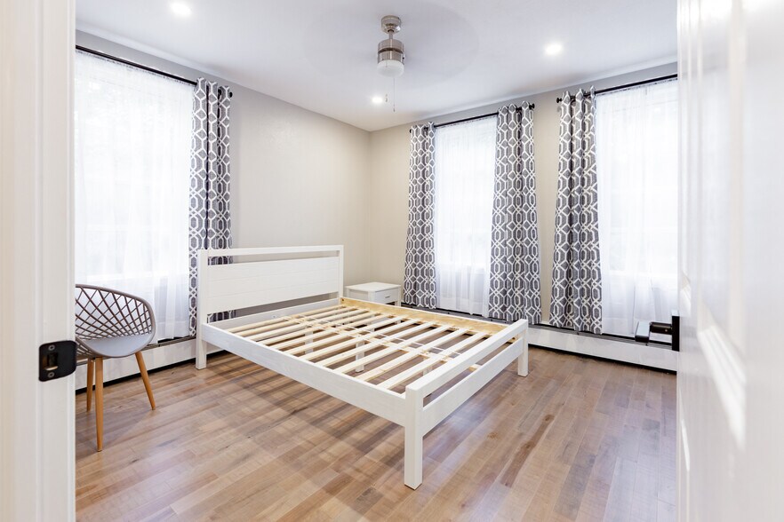 Building Photo - 227 Gurleyville Rd