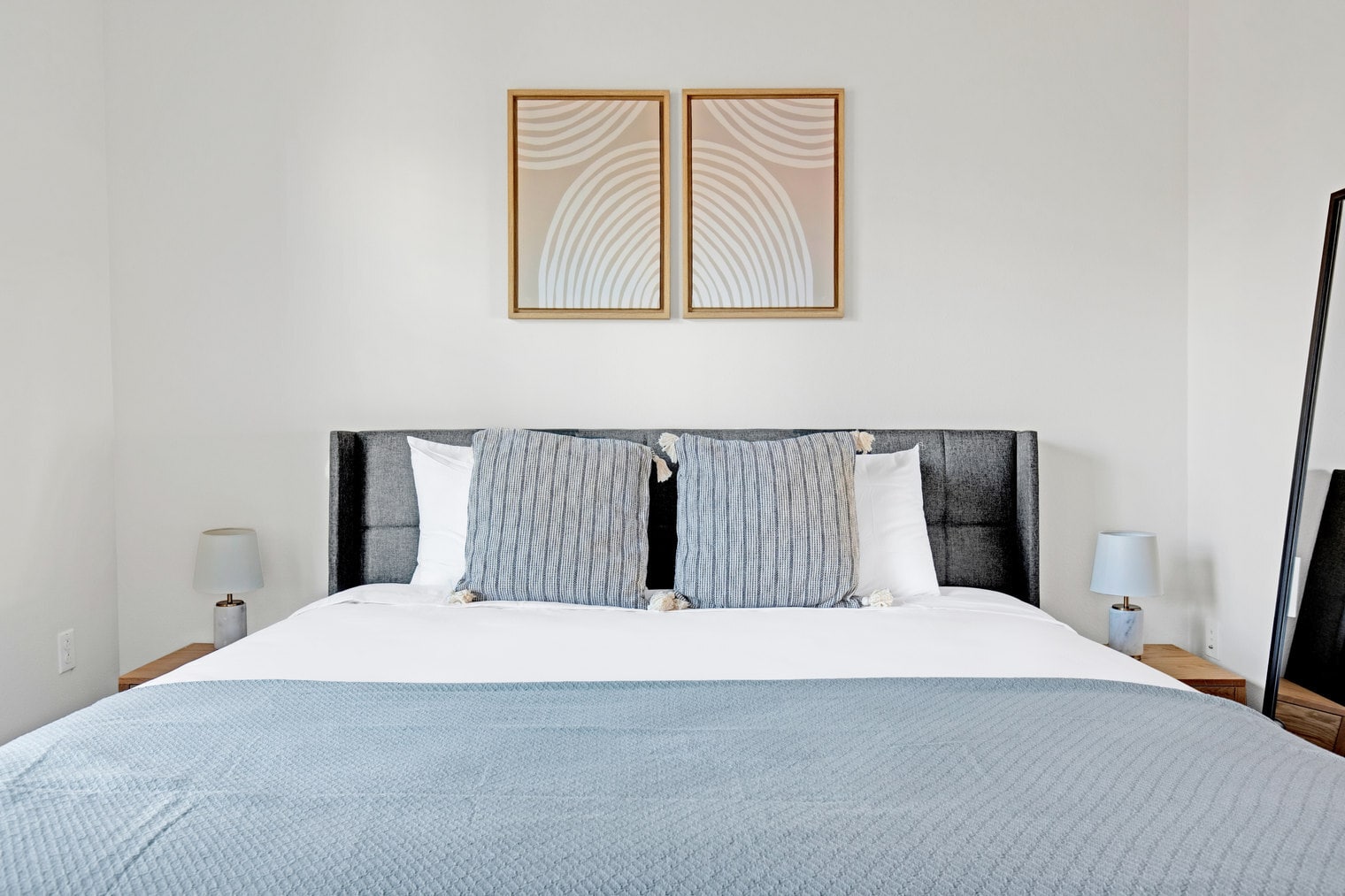 Building Photo - 1530 Belmont Ave