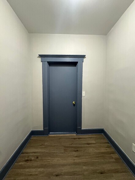 Building Photo - 107 Wilkinson Ave