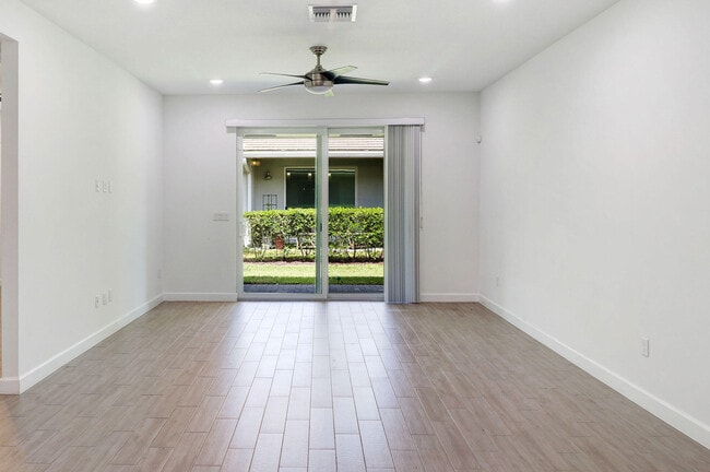 Building Photo - 14520 Wiley Range Rd