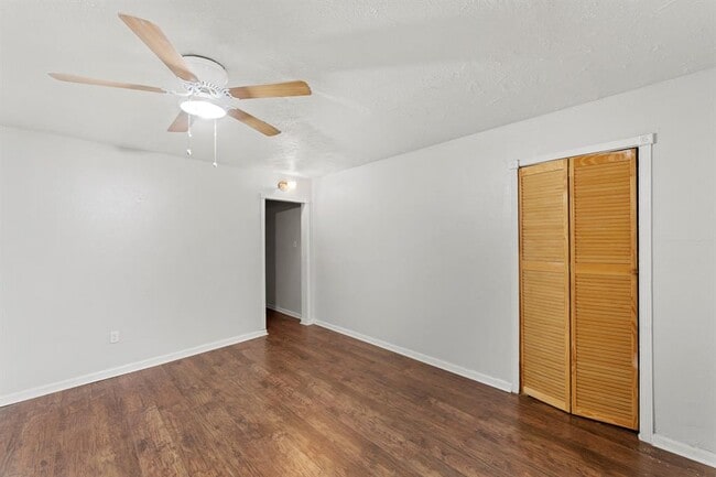 Building Photo - 5715 Easthampton Dr