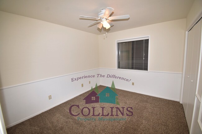 Building Photo - 11071 Cedar Ridge Dr