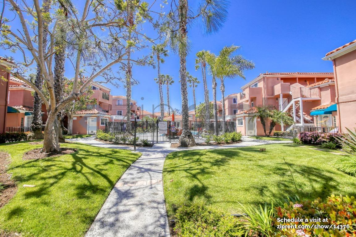 Building Photo - 409 Utica Avenue