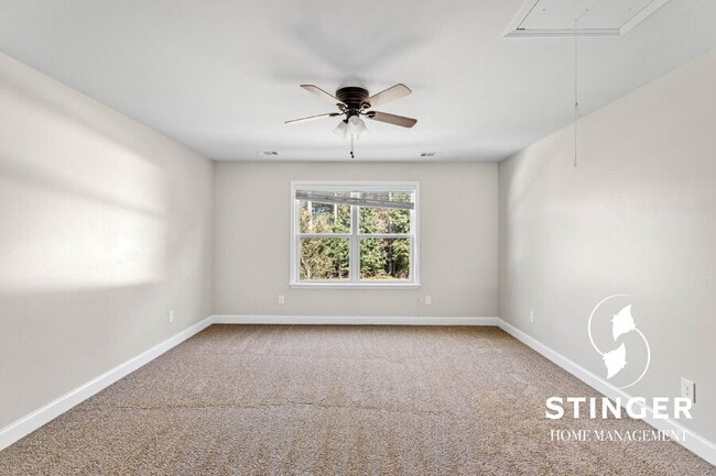 Building Photo - 22 Burley Ln