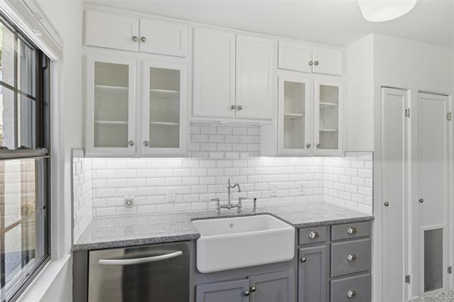 Building Photo - 5310 Bradford Dr