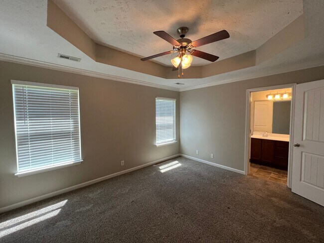 Building Photo - Cute 3 BR, 2 Bath near Christiana